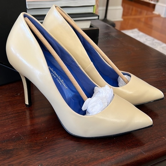 Antonia Saint NY Zoey Nude Heels 8 NWOT - Picture 2 of 7